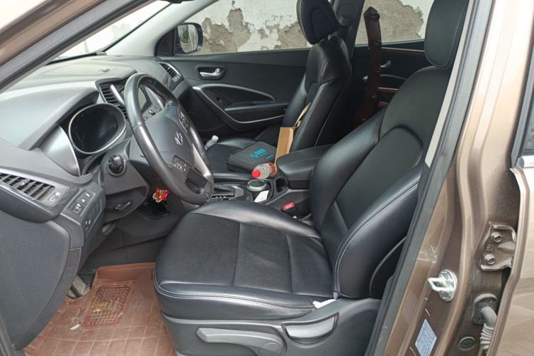 Used Hyundai Santa Fe 2013 2.4L Automatic 2WD Comfort Edition Left Front Seat