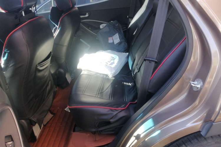 Used Hyundai Santa Fe 2013 2.4L Automatic 2WD Comfort Edition Left Rear Seat
