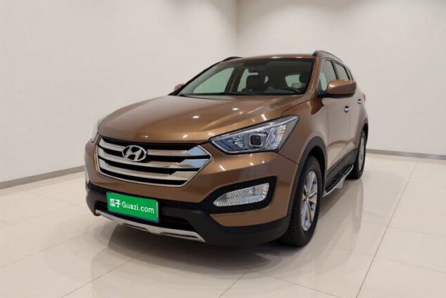 Used Hyundai Santa Fe 2013 2.4L Automatic 4x4 Prestige Edition