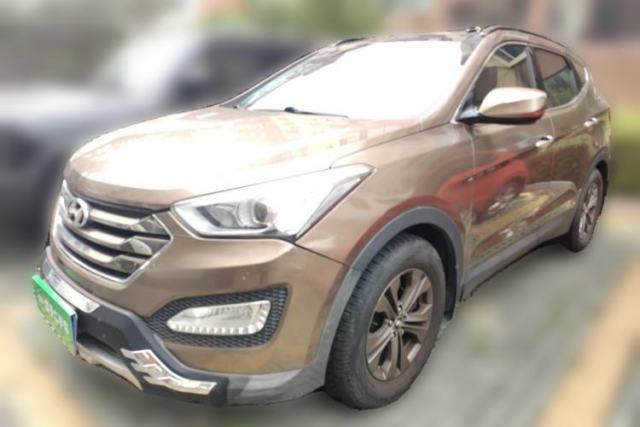 Used Hyundai Santa Fe 2013 2.4L Automatic Two-Wheel Drive Smart Version