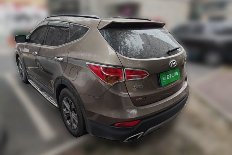 Used Hyundai Santa Fe 2013 Revised Version 2.4L Automatic All-Wheel Drive Smart Type Rear Left 45 Deg