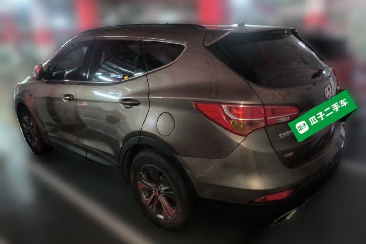 Used Hyundai Santa Fe 2013 2.4L Automatic 2WD Comfort Edition Rear Left 45 Deg