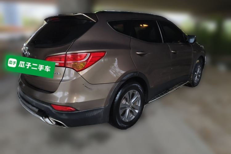 Used Hyundai Santa Fe 2013 2.4L Automatic 2WD Comfort Edition Rear Right 45 Deg