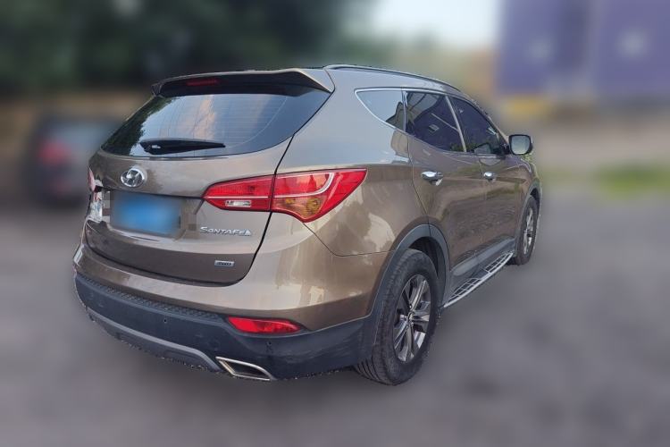 Used Hyundai Santa Fe 2013 2.4L Automatic 4x4 Prestige Edition Rear Right 45 Deg