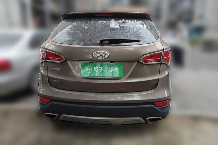 Used Hyundai Santa Fe 2013 Revised Version 2.4L Automatic All-Wheel Drive Smart Type Rear