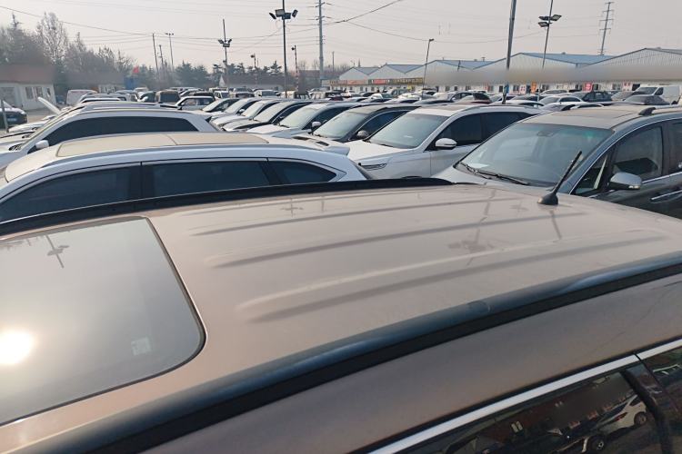 Used Hyundai Santa Fe 2013 2.4L Automatic 2WD Comfort Edition Roof