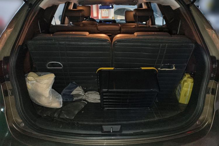 Used Hyundai Santa Fe 2013 2.4L Automatic 4x4 Smart Version Trunk