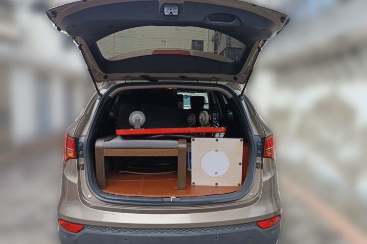 Used Hyundai Santa Fe 2013 2.4L Automatic 2WD Comfort Edition Trunk