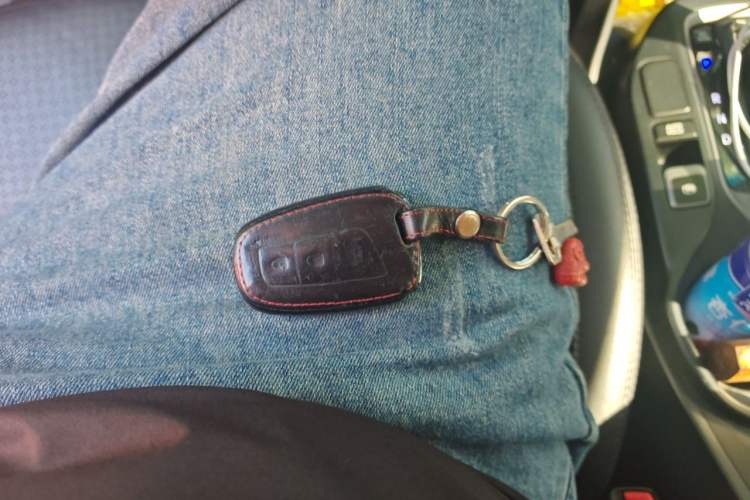 Used Hyundai Santa Fe 2013 Revised Version 2.4L Automatic All-Wheel Drive Smart Type Vehicle Key