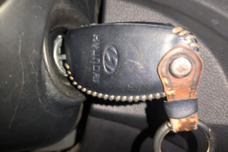 Used Hyundai Santa Fe 2013 2.4L Automatic 2WD Comfort Edition Vehicle Key