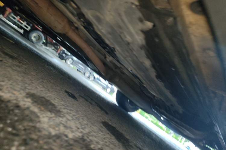 Used Hyundai Santa Fe 2013 2.4L Automatic 2WD Comfort Edition Chassis Front Left