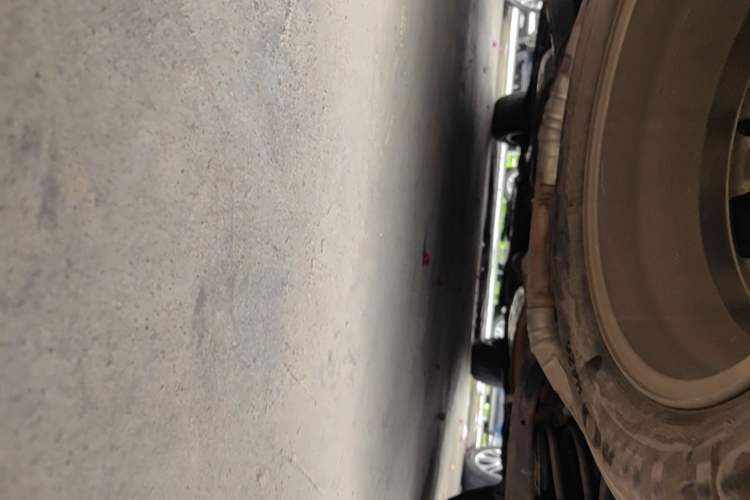 Used Hyundai Santa Fe 2013 2.4L Automatic Two-Wheel Drive Smart Version Chassis Rear