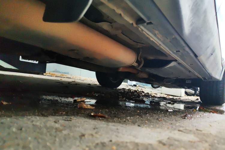 Used Hyundai Santa Fe 2013 2.4L Automatic Two-Wheel Drive Smart Version Chassis Rear Right