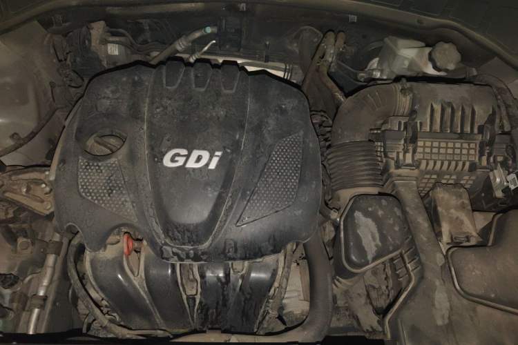 Used Hyundai Santa Fe 2013 2.4L Automatic Two-Wheel Drive Smart Version Engine Bay