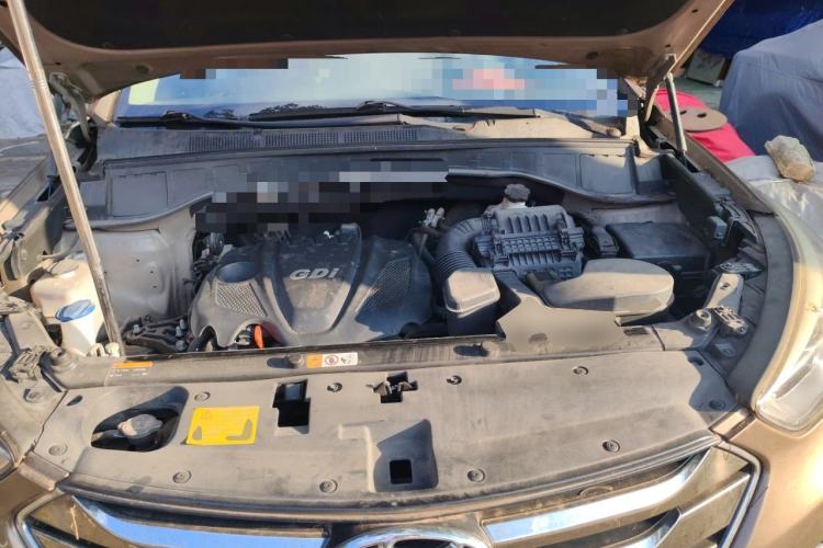 Used Hyundai Santa Fe 2013 2.4L Automatic Two-Wheel Drive Smart Version Engine Bay