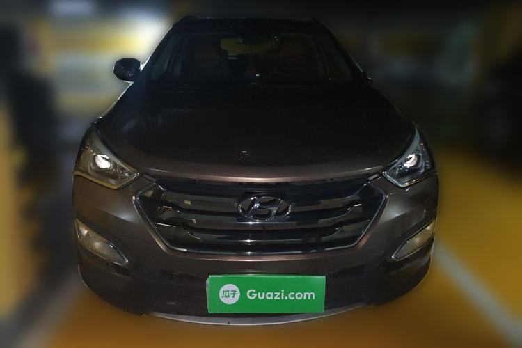 Used Hyundai Santa Fe 2013 2.4L Automatic Two-Wheel Drive Smart Version Exterior 1