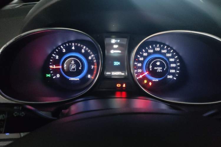 Used Hyundai Santa Fe 2013 2.4L Automatic 2WD Comfort Edition Instrument Cluster