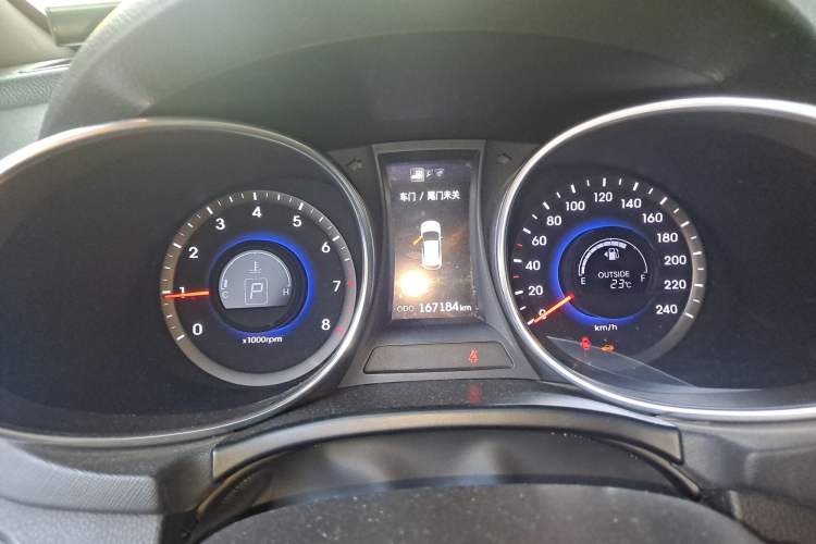 Used Hyundai Santa Fe 2013 Revised Version 2.0T Automatic All-Wheel Drive Prestige Edition Instrument Cluster