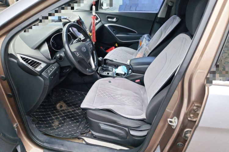 Used Hyundai Santa Fe 2013 2.4L Automatic 4x4 Comfort Edition Left Front Seat