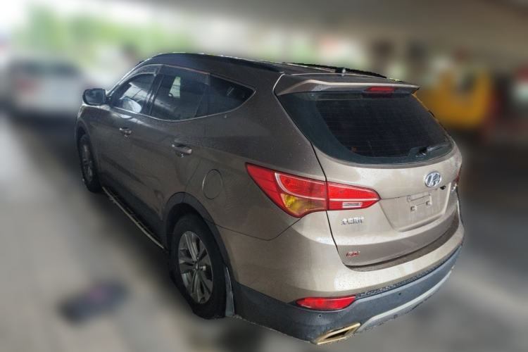 Used Hyundai Santa Fe 2013 2.4L Automatic 2WD Comfort Edition Rear Left 45 Deg
