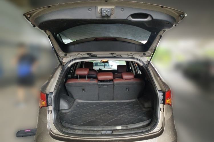 Used Hyundai Santa Fe 2013 2.4L Automatic 2WD Comfort Edition Trunk
