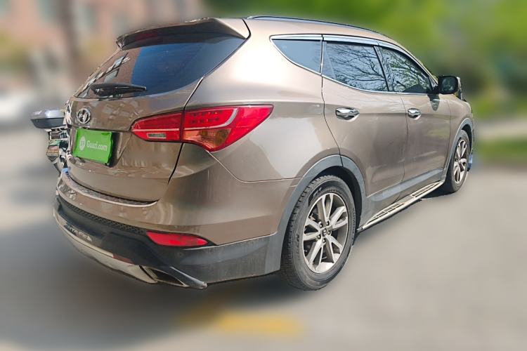 Used Hyundai Santa Fe 2013 2.0T Automatic Two-Wheel Drive Prestige Version Rear Right 45 Deg