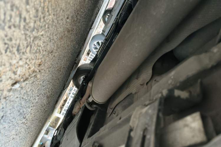 Used Hyundai Santa Fe 2013 2.4L Automatic 2WD Comfort Edition Chassis Rear Right