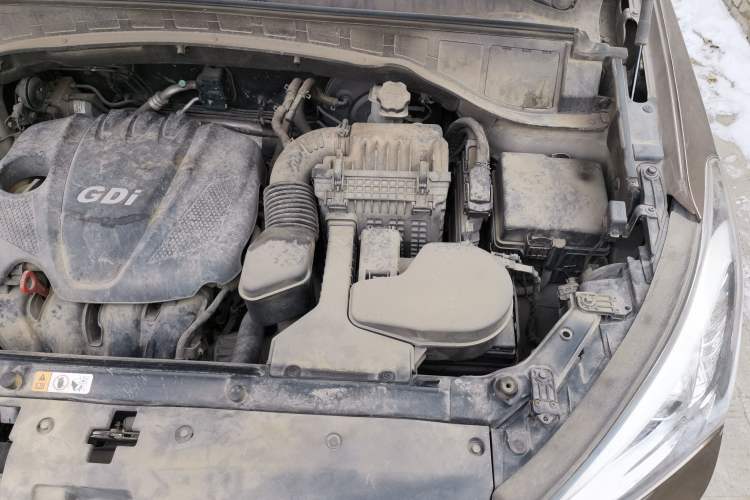 Used Hyundai Santa Fe 2013 Revised Version 2.4L Automatic All-Wheel Drive Luxury Trim Engine Bay Left