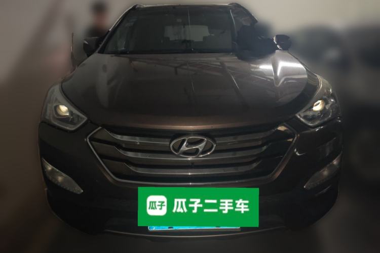 Used Hyundai Santa Fe 2013 Revised Version 2.4L Automatic All-Wheel Drive Smart Type Front
