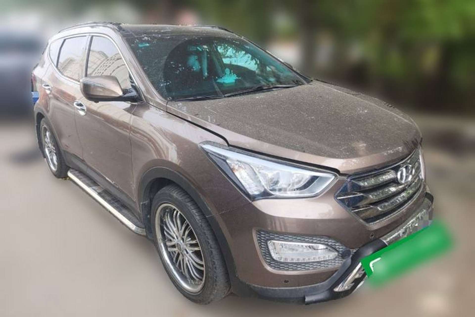 Used Hyundai Santa Fe 2013 Revised Version 2.4L Automatic All-Wheel Drive Smart Type Front Right 45 Deg