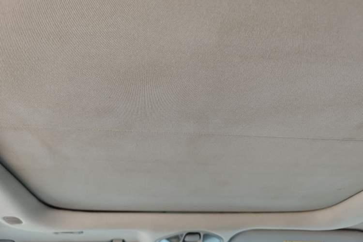 Used Hyundai Santa Fe 2013 2.4L Automatic Two-Wheel Drive Smart Version Headliner