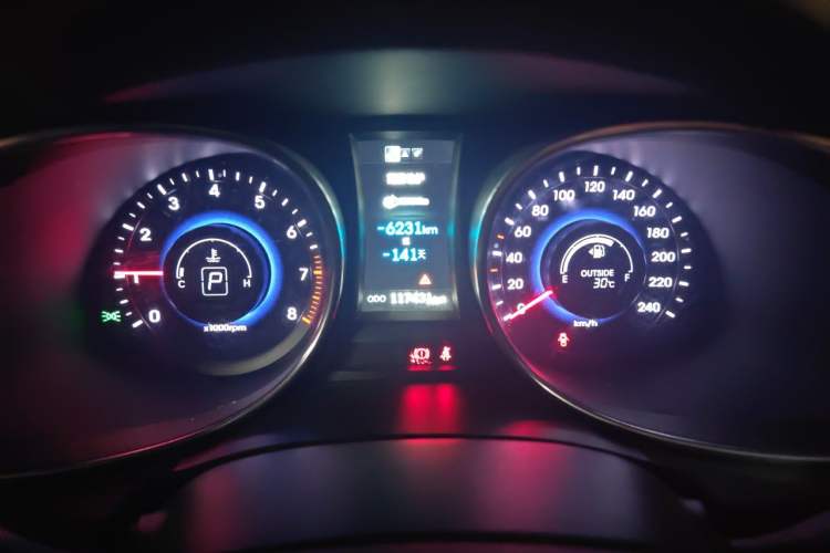 Used Hyundai Santa Fe 2013 Revised Version 2.4L Automatic All-Wheel Drive Smart Type Instrument Cluster