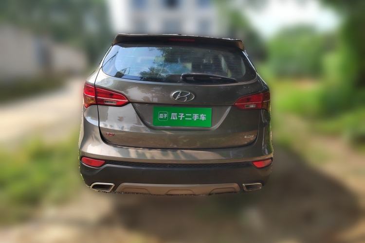 Used Hyundai Santa Fe 2013 2.4L Automatic 4x4 Smart Version Rear