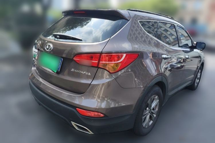 Used Hyundai Santa Fe 2013 2.4L Automatic Two-Wheel Drive Smart Version Rear Right 45 Deg