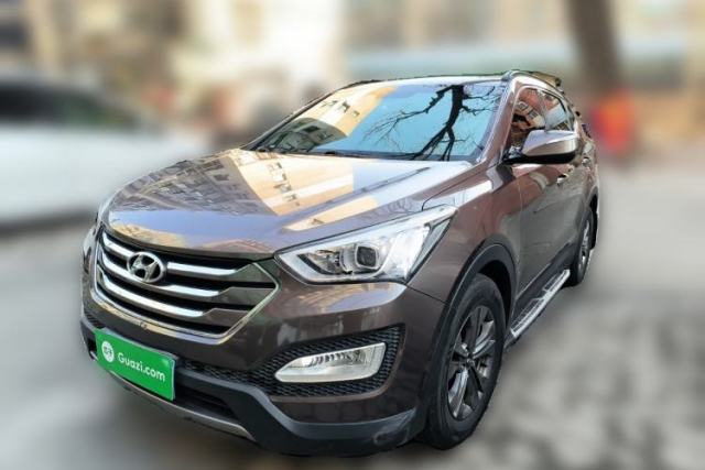 Used Hyundai Santa Fe 2013 2.4L Automatic 2WD Comfort Edition