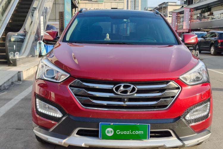 Used Hyundai Santa Fe 2013 2.0T Automatic All-Wheel Drive Prestige Version Exterior 1