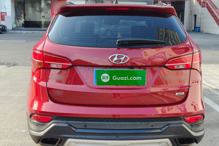 Used Hyundai Santa Fe 2013 2.0T Automatic All-Wheel Drive Prestige Version Exterior 3