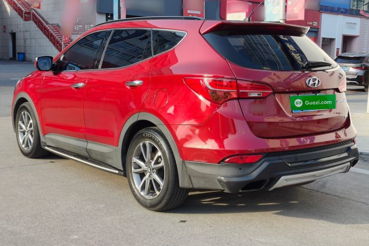Used Hyundai Santa Fe 2013 2.0T Automatic All-Wheel Drive Prestige Version Exterior 4