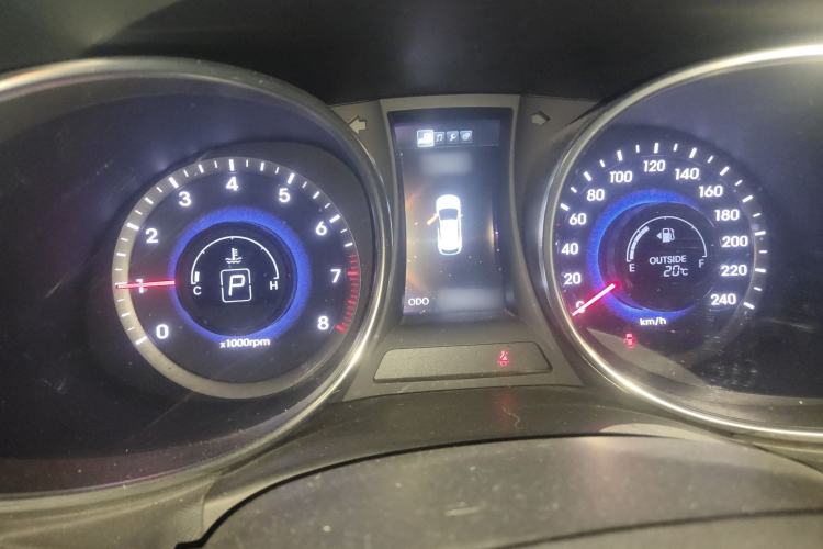 Used Hyundai Santa Fe 2013 2.0T Automatic All-Wheel Drive Prestige Version Instrument Cluster