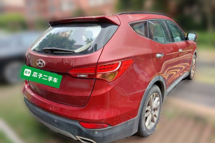 Used Hyundai Santa Fe 2013 2.0T Automatic All-Wheel Drive Prestige Version Rear Right 45 Deg