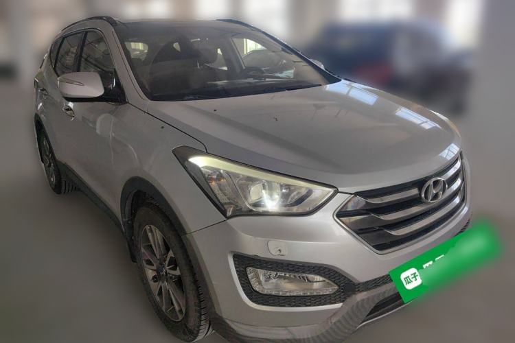 Used Hyundai Santa Fe 2013 2.4L Automatic 4x4 Prestige Edition Exterior 2