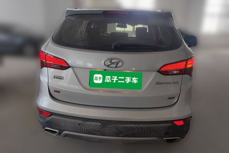 Used Hyundai Santa Fe 2013 2.4L Automatic 4x4 Prestige Edition Exterior 4