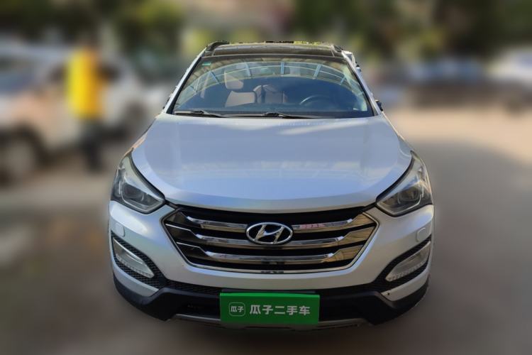 Used Hyundai Santa Fe 2013 2.0T Automatic All-Wheel Drive Prestige Version Front
