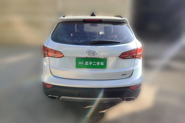 Used Hyundai Santa Fe 2013 2.0T Automatic All-Wheel Drive Prestige Version Rear