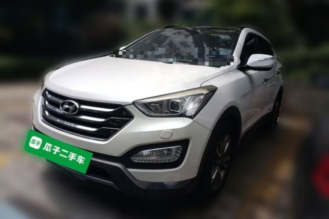 Used Hyundai Santa Fe 2013 2.4L Automatic 4x4 Prestige Edition