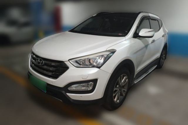 Used Hyundai Santa Fe 2013 2.0T Automatic All-Wheel Drive Top Trim