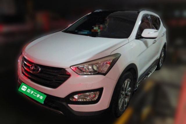 Used Hyundai Santa Fe 2013 2.4L Automatic 4x4 Prestige Edition