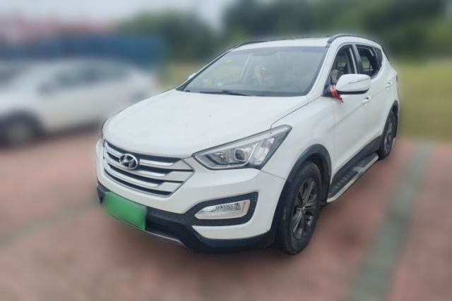 Used Hyundai Santa Fe 2013 2.4L Automatic 2WD Comfort Edition