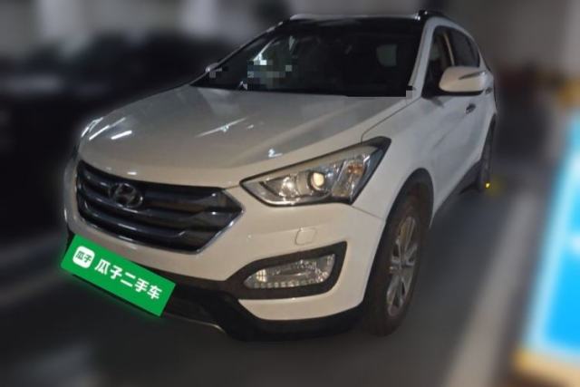 Used Hyundai Santa Fe 2013 2.4L Automatic 4x4 Prestige Edition