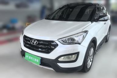 Used Hyundai Santa Fe 2013 Revised Version 2.4L Automatic All-Wheel Drive Luxury Trim
